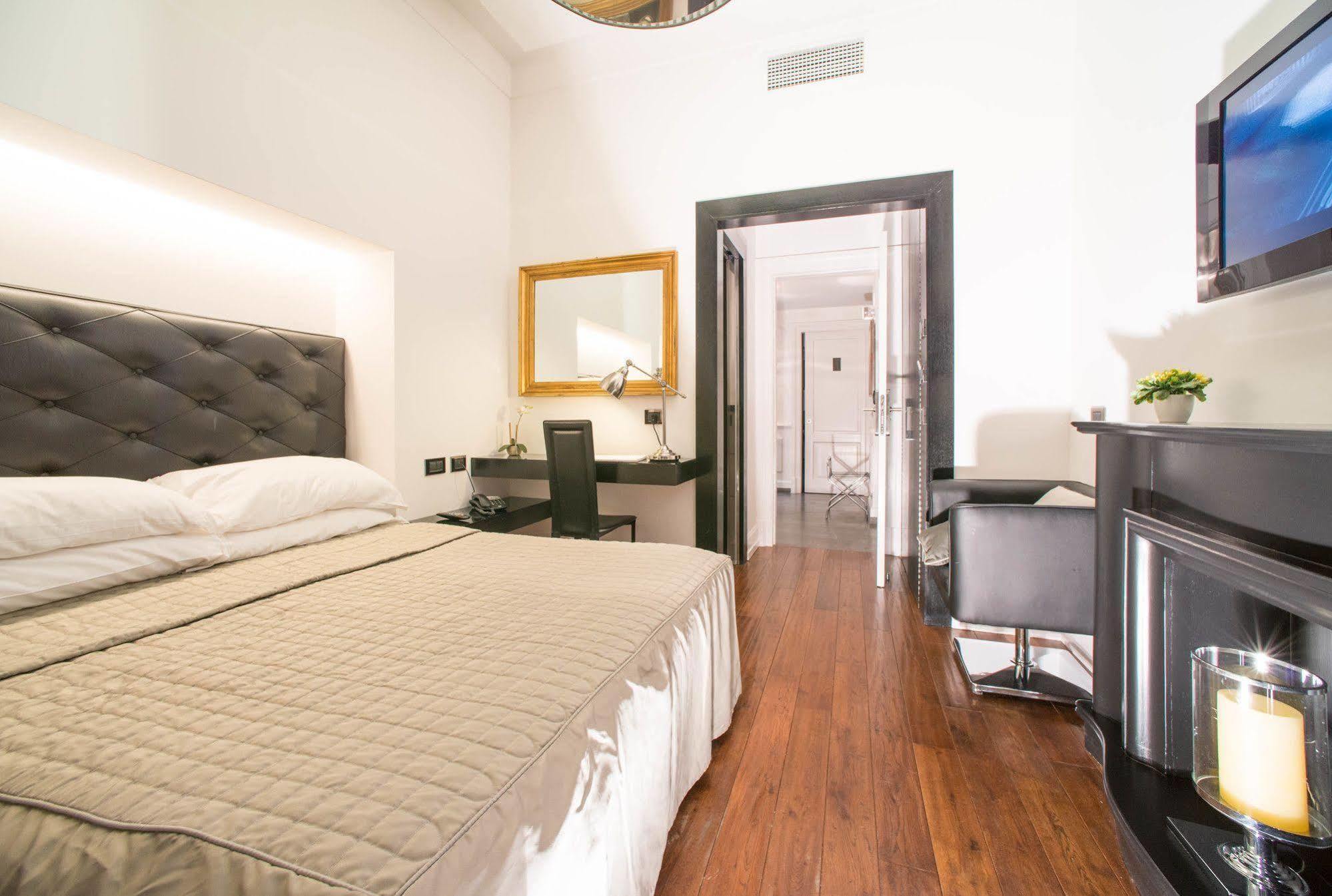Le Stanze Di Federica Hotel Rome Bagian luar foto
