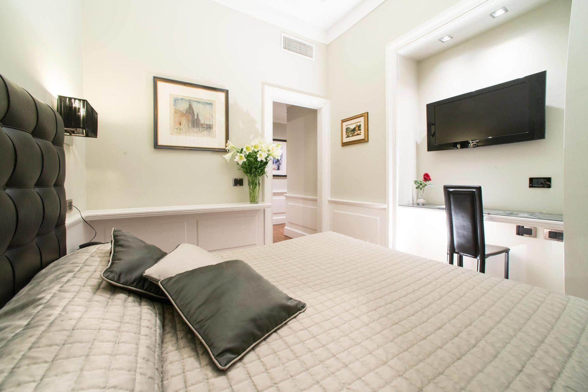 Le Stanze Di Federica Hotel Rome Bagian luar foto